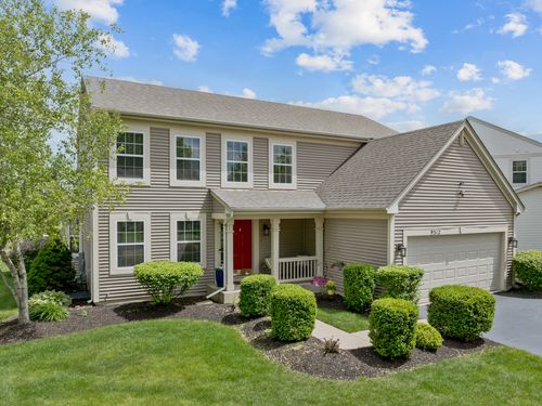 9312 Bristol Ln, Huntley, IL, 60142-2464 | Card Image