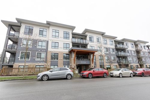 219-20356 72b Ave, Langley, BC, V2Y4J9 | Card Image