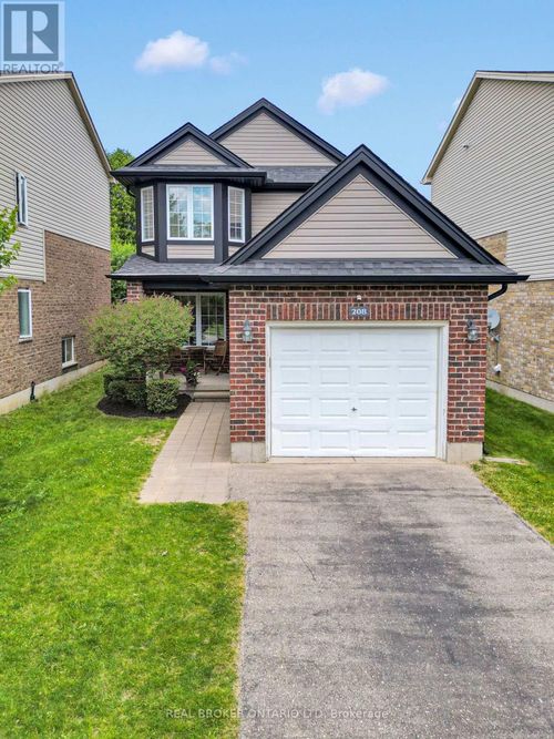 208 Mcmahen Street, London East (East G), ON, N5Y0A2 | Card Image