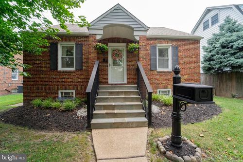 14 Liberty Pkwy, DUNDALK, MD, 21222-3848 | Card Image