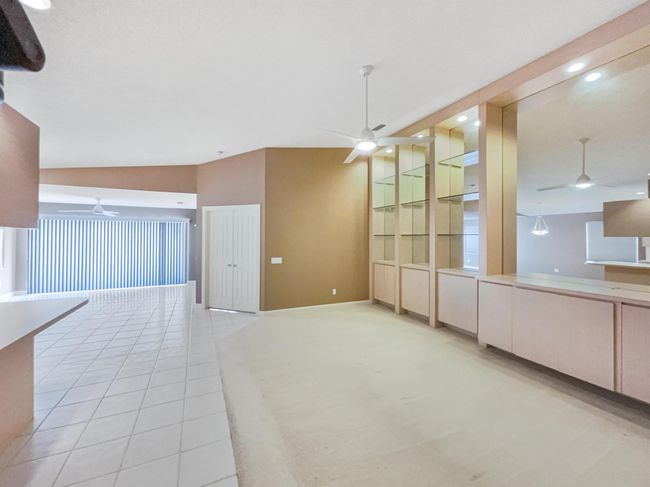 7789 Se Spicewood Cir, Condo with 2 bedrooms, 2 bathrooms and null parking in Hobe Sound FL | Image 14