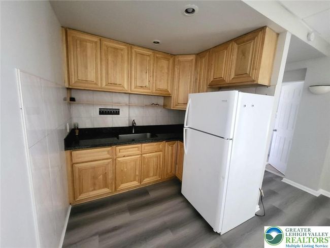 1245 W Turner St, Townhouse with 5 bedrooms, 2 bathrooms and null parking in Allentown PA | Image 7