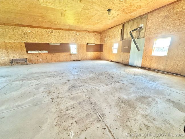 10054 W Perry Rd, House other with 3 bedrooms, 2 bathrooms and null parking in Stigler OK | Image 23