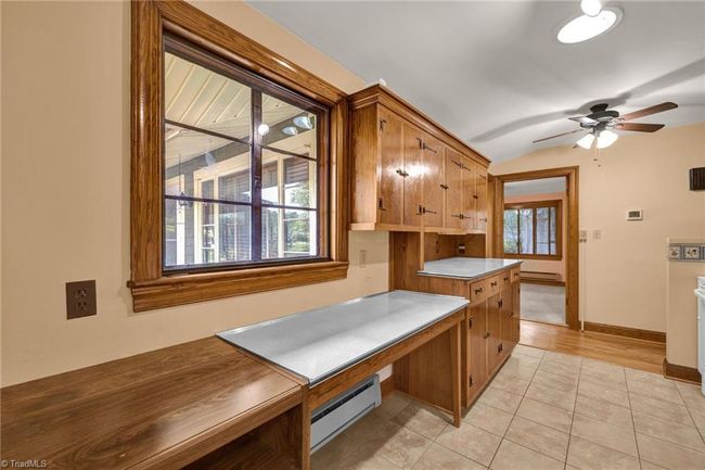 5305 Shattalon Dr, House other with 2 bedrooms, 2 bathrooms and null parking in Winston-Salem NC | Image 28