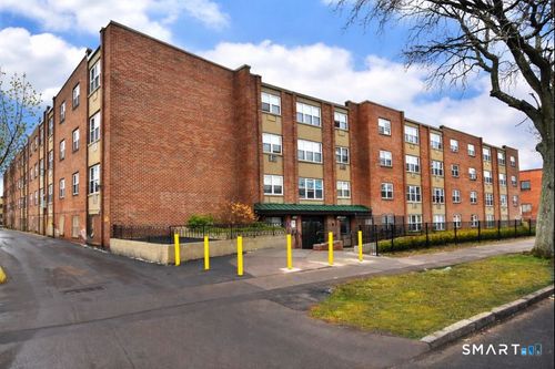 apt-433-194 Washington St, Hartford, CT, 06106-2478 | Card Image