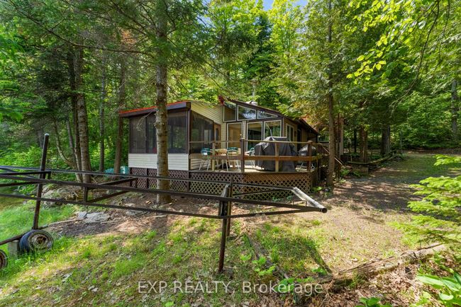1061-A Centennial Lake Rd, House other with 2 bedrooms, 1 bathrooms and 3 parking in Calabogie ON | Image 30