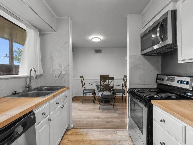 APT-7 - 3300 Pebblebrook Dr, House attached with 2 bedrooms, 2 bathrooms and null parking in Seabrook TX | Image 17