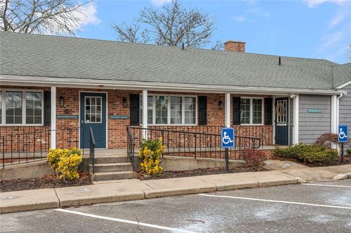 ste-3-990 Main St, East Greenwich, RI, 02818-3187 | Card Image