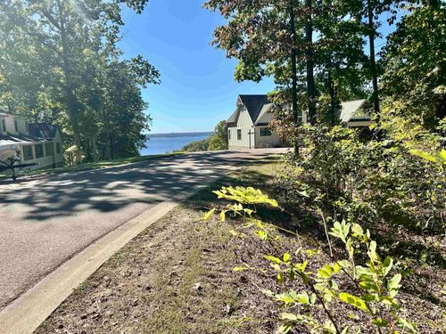 106 Gentle Ridge Way, Savannah, TN, 38372 | Card Image