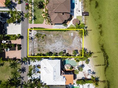 1013 Symphony Isles Boulevard, Home with 0 bedrooms, 0 bathrooms and null parking in Apollo Beach FL | Image 3