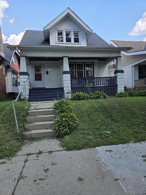 2852 N 36th Street, Milwaukee, WI, 53210 | Card Image