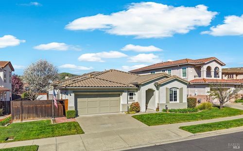 624 Emerald Hills Cir, Fairfield, CA, 94533-9782 | Card Image