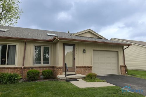 5644-5644 Greenridge Dr, Toledo, OH, 43615-6722 | Card Image