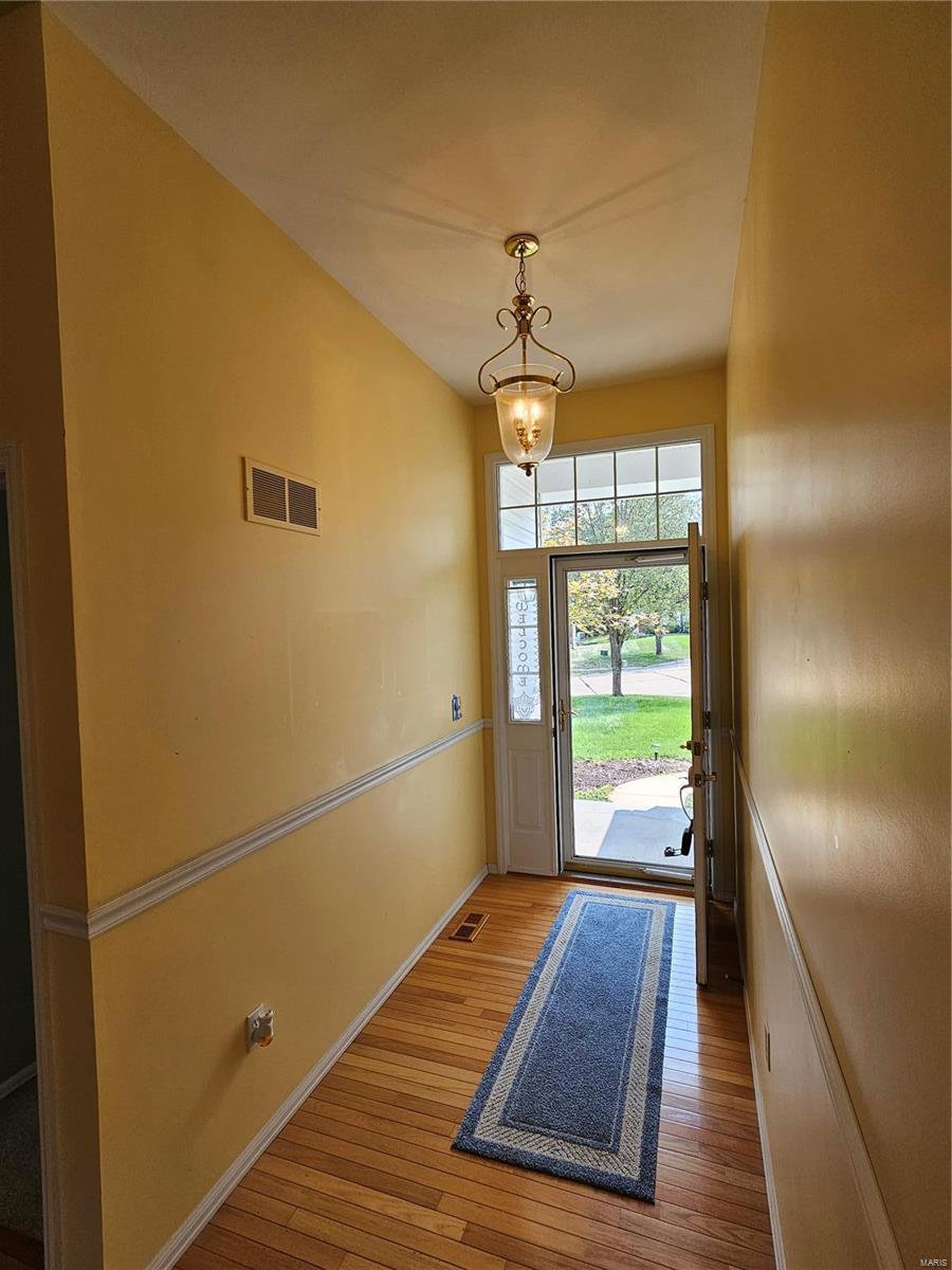 Hilltop Townes Dr, Eureka, MO 63025