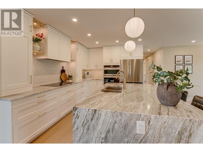 8935 Kalamalka Rd, House other with 4 bedrooms, 3 bathrooms and 30 parking in Coldstream BC | Image 12