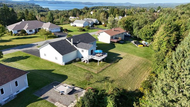 371 Memphremagog Vw, House other with 4 bedrooms, 3 bathrooms and null parking in Newport VT | Image 49