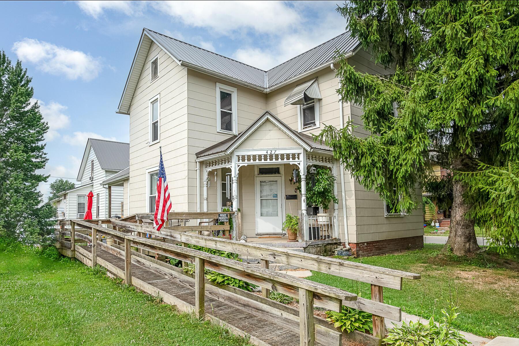 Warren St, Bucyrus, OH 44820