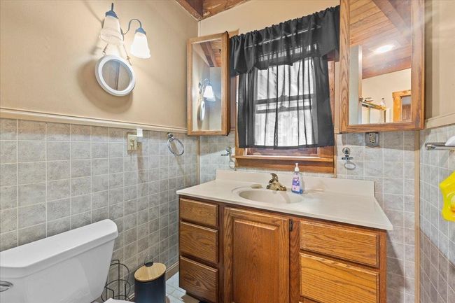 7082 Vt Route 15, House other with 4 bedrooms, 3 bathrooms and null parking in Jeffersonville VT | Image 32