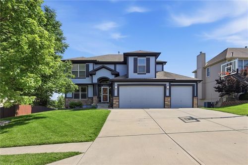 8505 Ne 102nd Ter, Kansas City, MO, 64157-7909 | Card Image