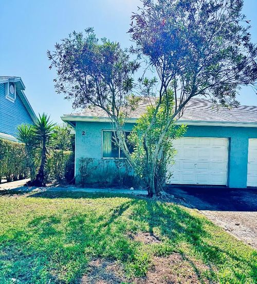 10-3795 Island Club Cir E, Lake Worth, FL, 33462-2182 | Card Image