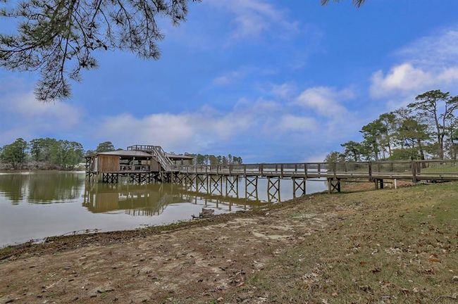 111 Cypress Bay Ldg, House other with 3 bedrooms, 6 bathrooms and 3 parking in Milam TX | Image 27