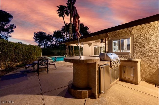 3597 Cochise Ln, House other with 4 bedrooms, 4 bathrooms and null parking in Las Vegas NV | Image 42
