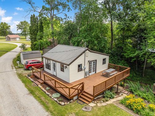 11896 W Breezy Point Dr, Monticello, IN, 47960-8097 | Card Image