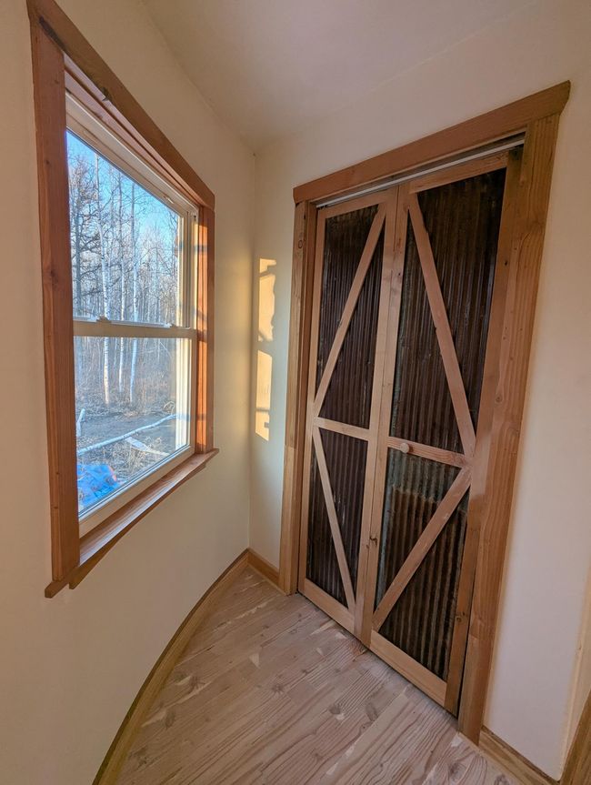 Custom closet door | Image 41