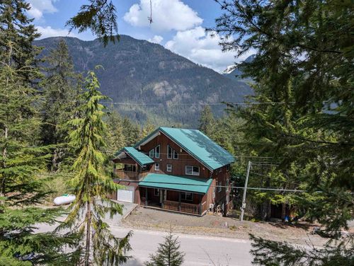 14891 Parkview Ave, Hope, BC, V0X1L5 | Card Image