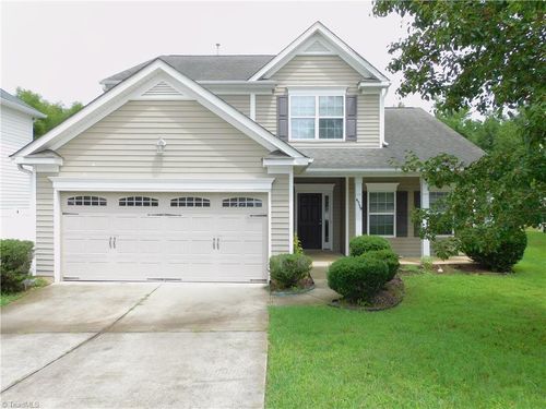 4539 Deighton Ct, Winston-Salem, NC, 27106-9826 | Card Image