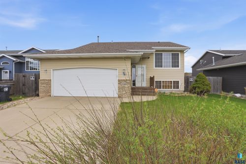 4408 S Galway Ave Avenue, Sioux Falls, SD, 57106 | Card Image