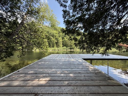 1125 Fairy Falls Rd, Baysville, ON, P0B1A0 | Card Image