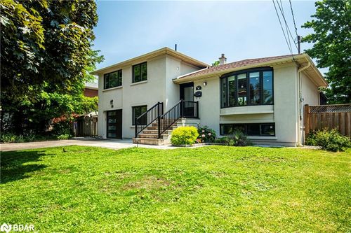 2122 Bridge Rd, Oakville, ON, L6L2G1 | Card Image