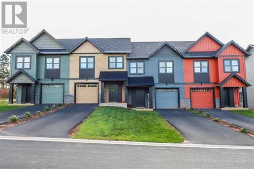 32 Enderis Lane, West Royalty, PE, C0A1R0 | Card Image