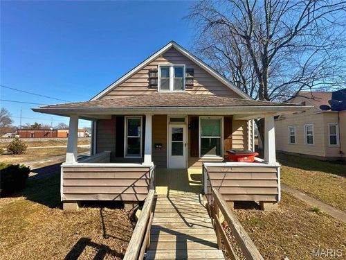 120 N Euclid Ave, Marissa, IL, 62257-1302 | Card Image