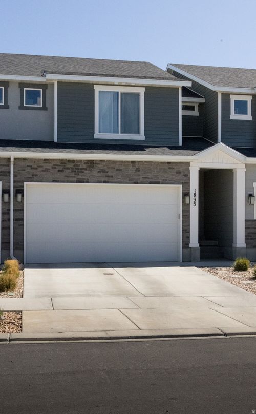 1835 S 410 W, Payson, UT, 84651-8580 | Card Image