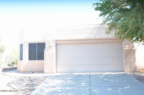 7333 E Placita Luz De La Luna, Tucson, AZ, 85715-2831 | Card Image