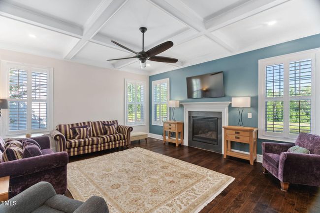 Living Room | Image 11