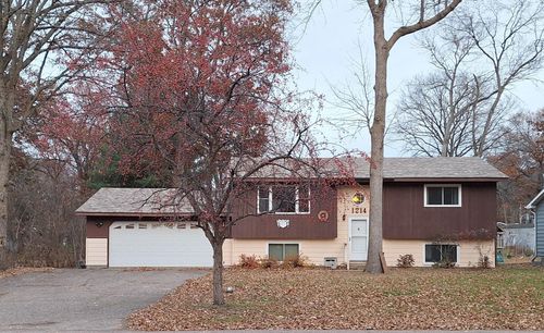 1214 11th Ave N, Princeton, MN, 55371-1004 | Card Image