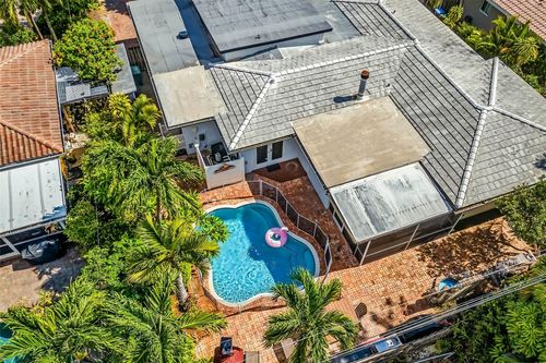 1708 Ne 47th St, Oakland Park, FL, 33334-5634 | Card Image