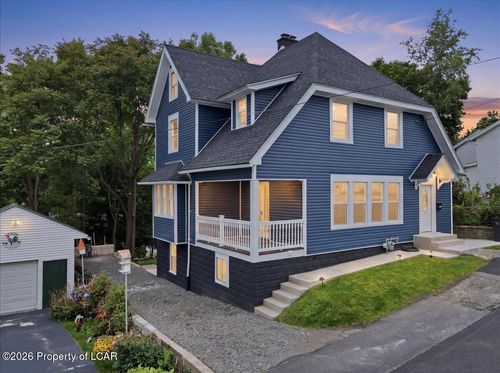 1118 Ridge Ave, Dunmore, PA, 18510-1458 | Card Image