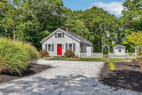 266 School St, Cotuit, MA, 02635-3243 | Card Image