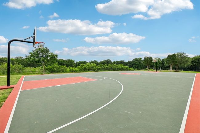 Community Amenities | Image 38