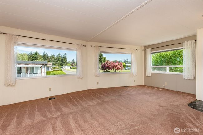 SPC-2 - 400 Gupster Rd, House other with 2 bedrooms, 2 bathrooms and 2 parking in Sequim WA | Image 5