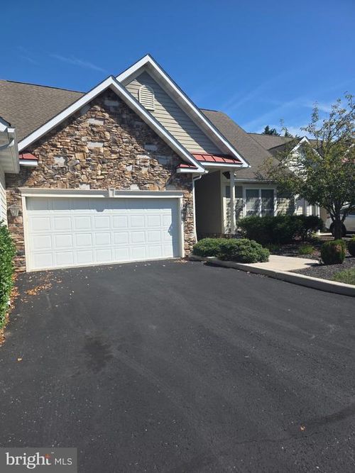 12617 Nicklaus Ct, CUMBERLAND, MD, 21502-8350 | Card Image