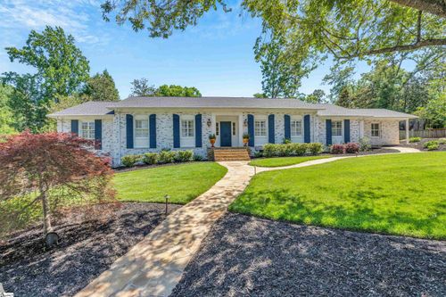 14 Chanticleer Dr, Greenville, SC, 29605-3106 | Card Image