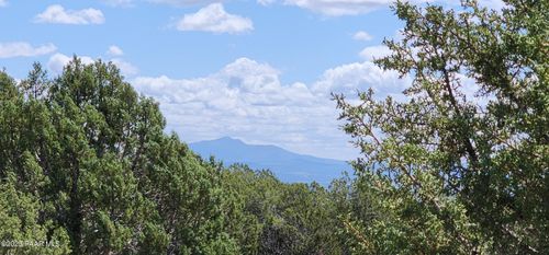 12b Juniperwood Rnch, Ash Fork, AZ, 86320 | Card Image