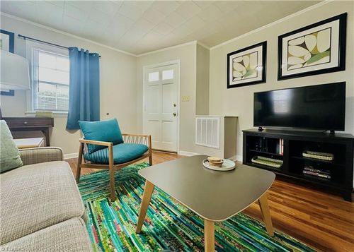 918 Harris Street, Burlington, NC, 27217 | Card Image