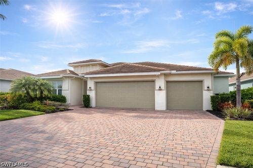 14715 Kelson Cir, NAPLES, FL, 34114-9017 | Card Image