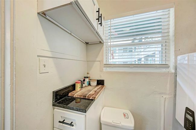 APT-6 - 915 W 21 St St, Condo with 0 bedrooms, 1 bathrooms and 1 parking in Austin TX | Image 8